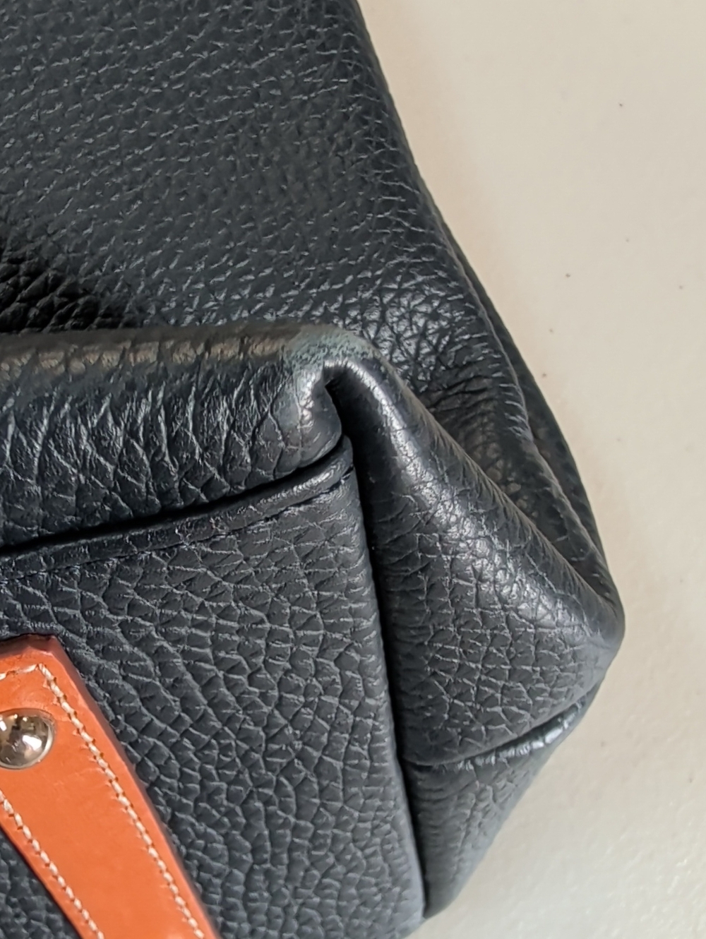Dooney & Bourke, Midnight Blue Large Pebble Leather Tote With Rich Red Lining - Picture 13 of 16
